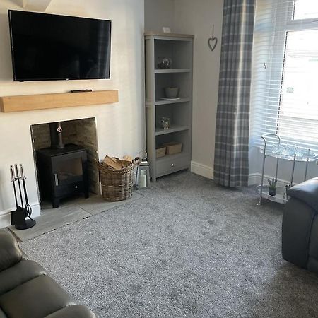 Quirky Cottage In The Centre Of Penrith With A Hot Tub Eksteriør billede